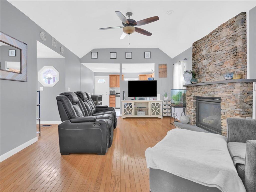 37 Oxford Avenue Property Photo 8