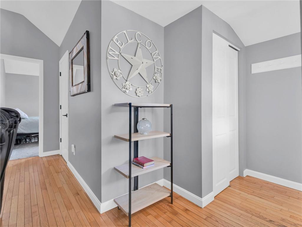 37 Oxford Avenue Property Photo 14