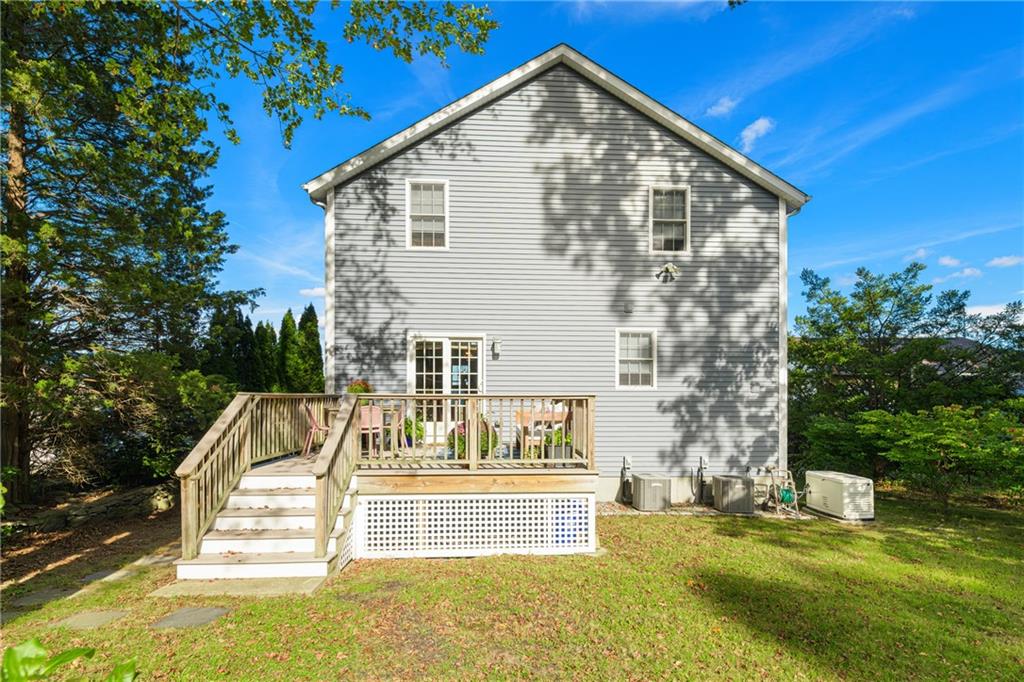 11 King Philip Avenue Property Photo 38