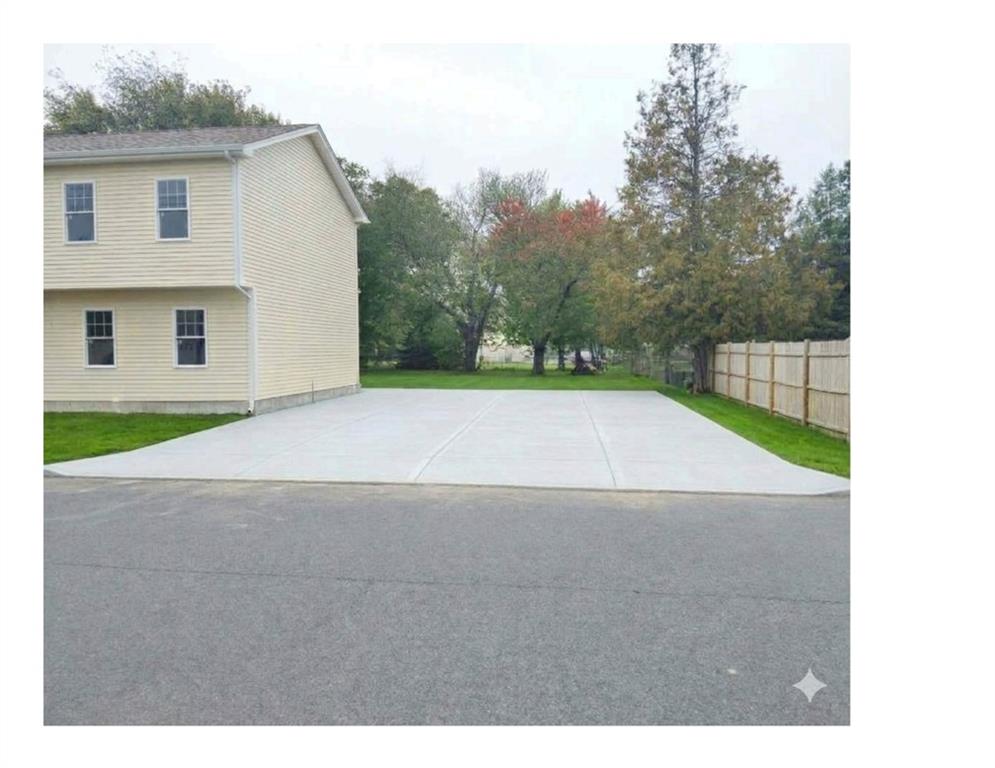 46 Irving Avenue Property Photo 3