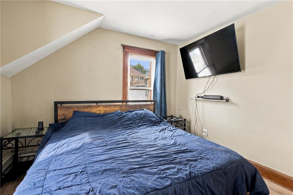 297 Burnside Avenue Property Photo 14