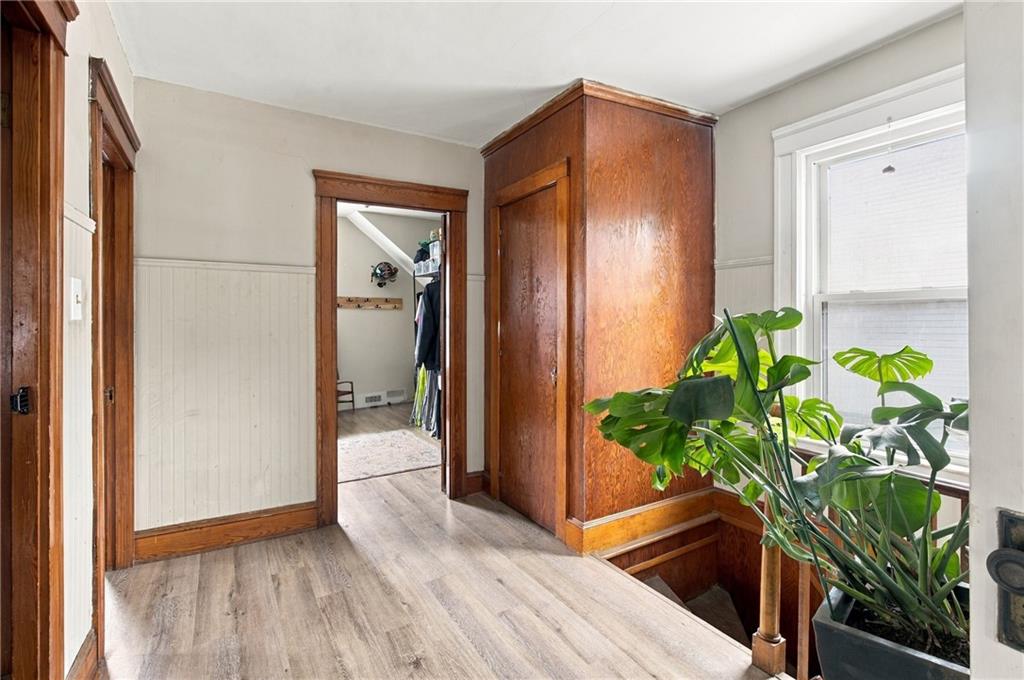 297 Burnside Avenue Property Photo 22
