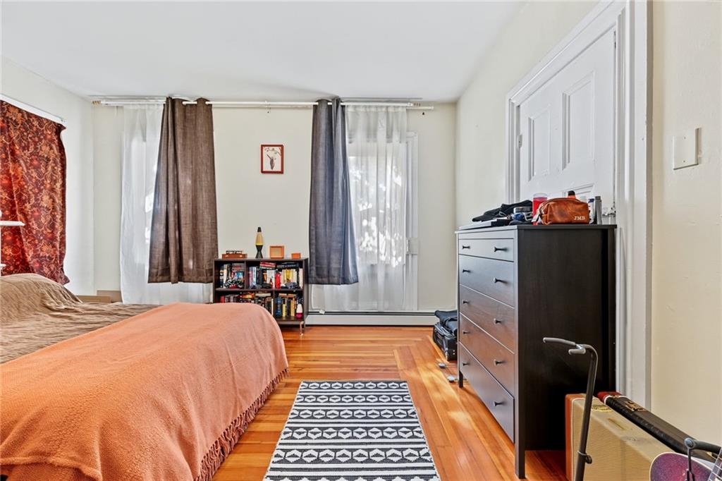 211 Carpenter Street Property Photo 10