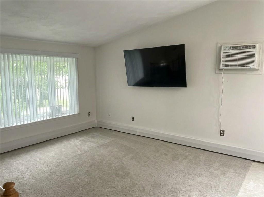 200 Bend Street Property Photo 2