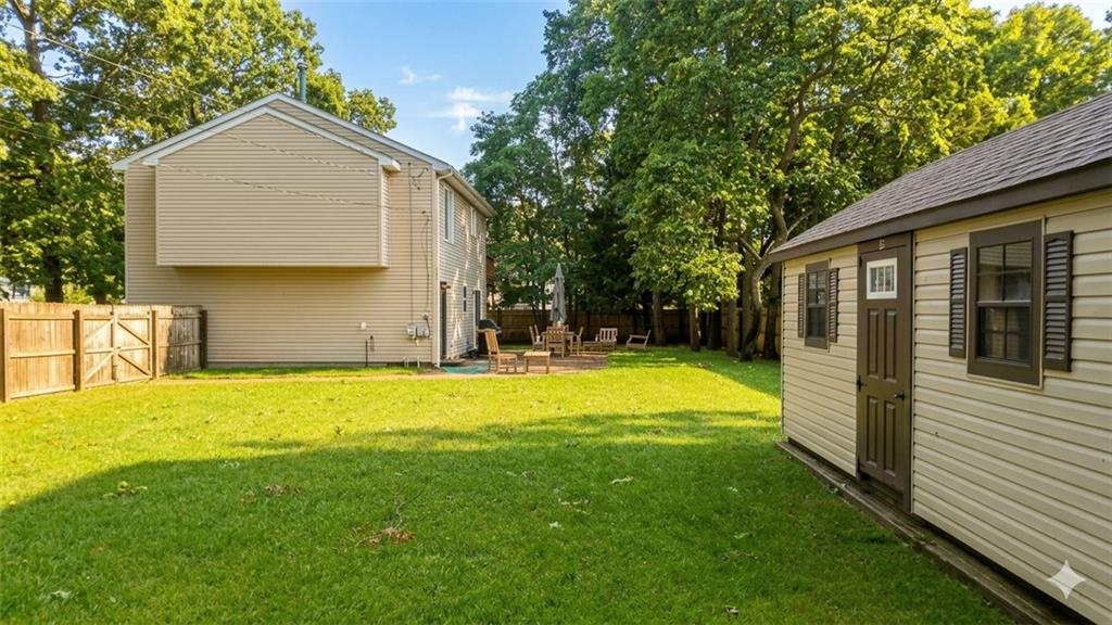 200 Bend Street Property Photo 28