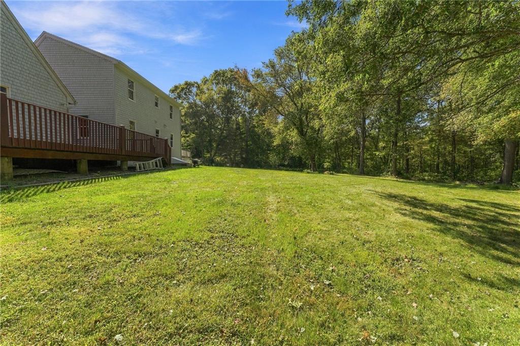 10 Erin Drive Property Photo 9