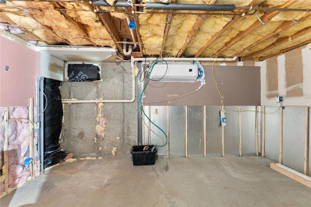 10 Erin Drive Property Photo 41