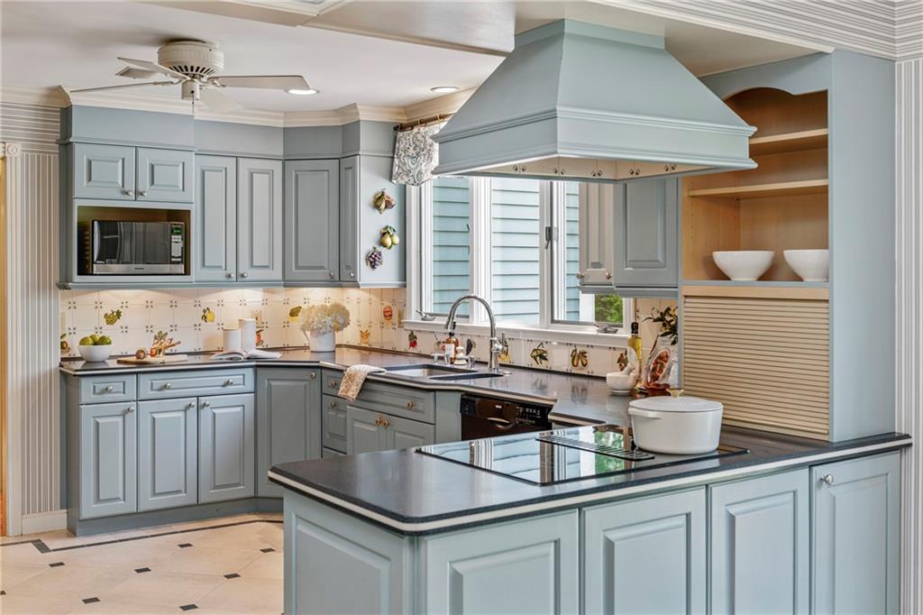 3 Lighthouse Lane Property Photo 16