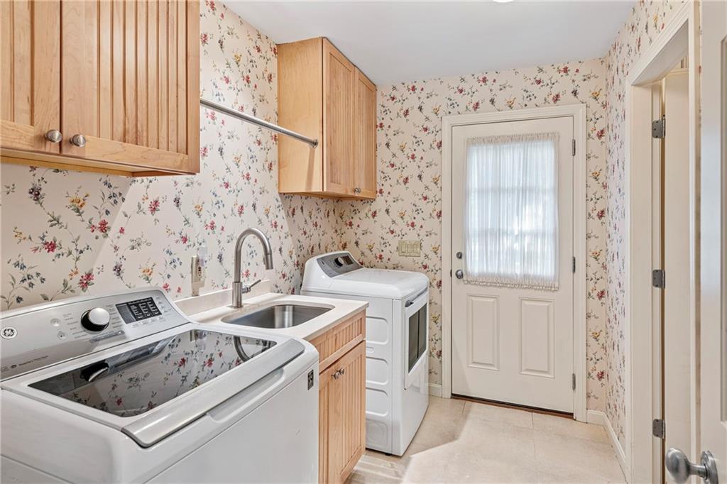3 Lighthouse Lane Property Photo 26