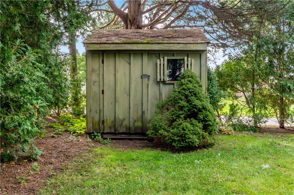 975 Anthony Road Property Photo 33