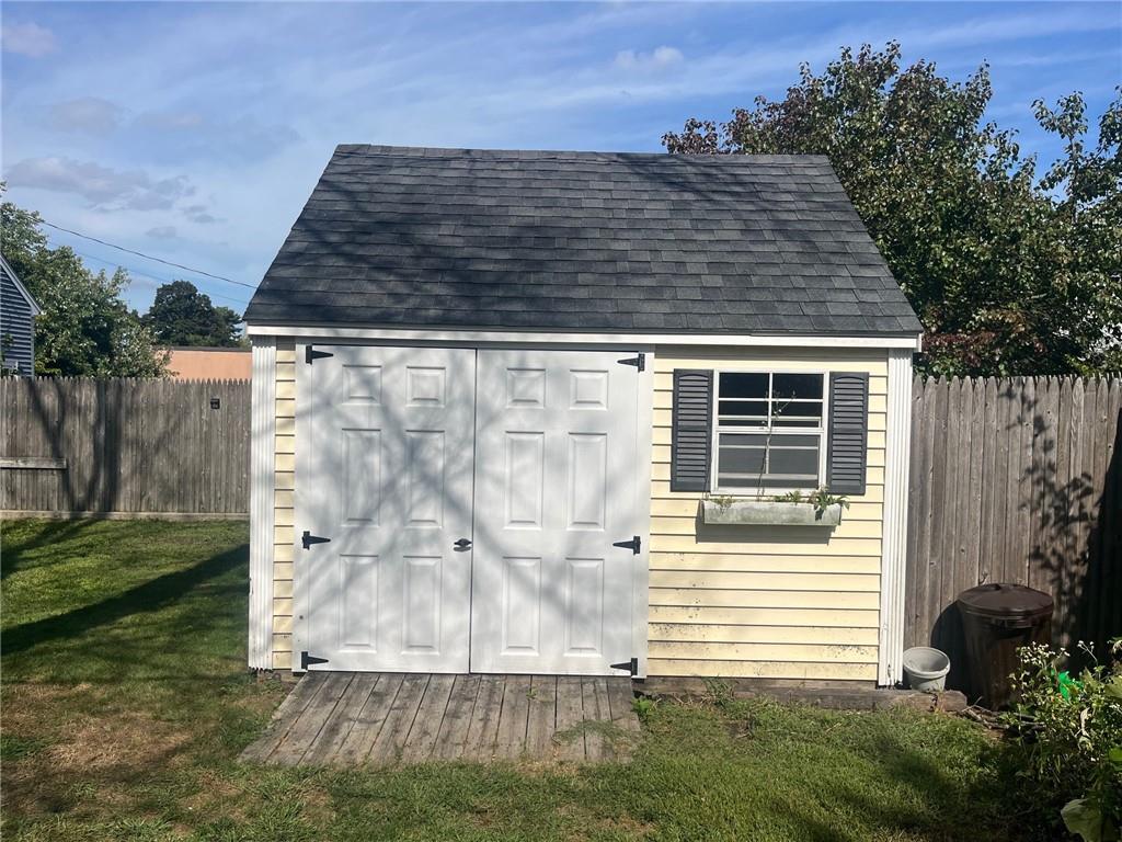 456 Elm Street Property Photo 29