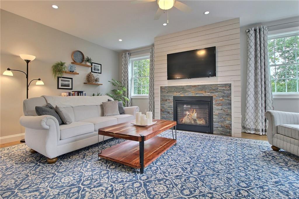 6 Bridgette Lane Property Photo 14