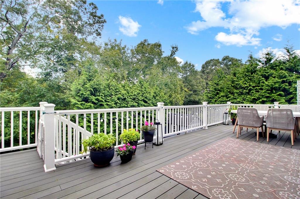 6 Bridgette Lane Property Photo 17