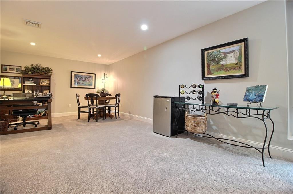6 Bridgette Lane Property Photo 34