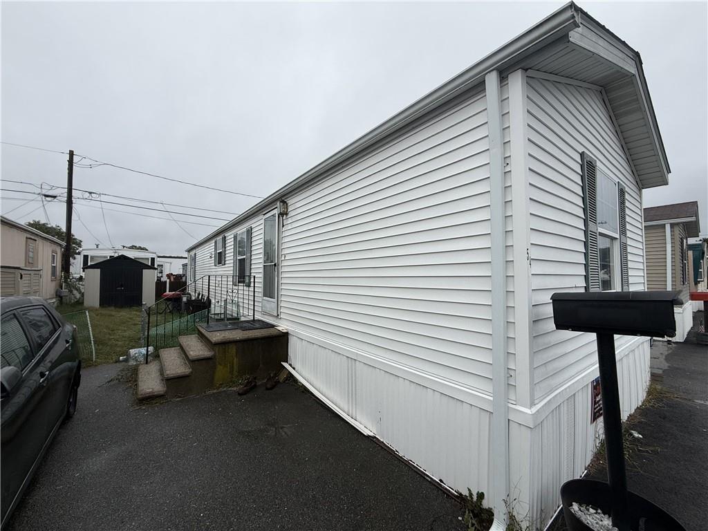 54 West Drive Property Photo 1