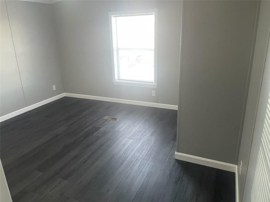 54 West Drive Property Photo 2