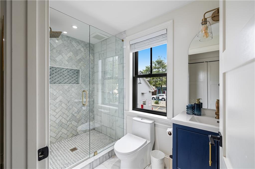 9 Dearborn Street Property Photo 28