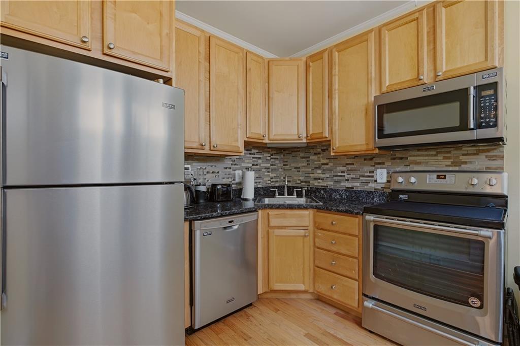 3 Prairie Avenue Unit 1 Property Photo 7