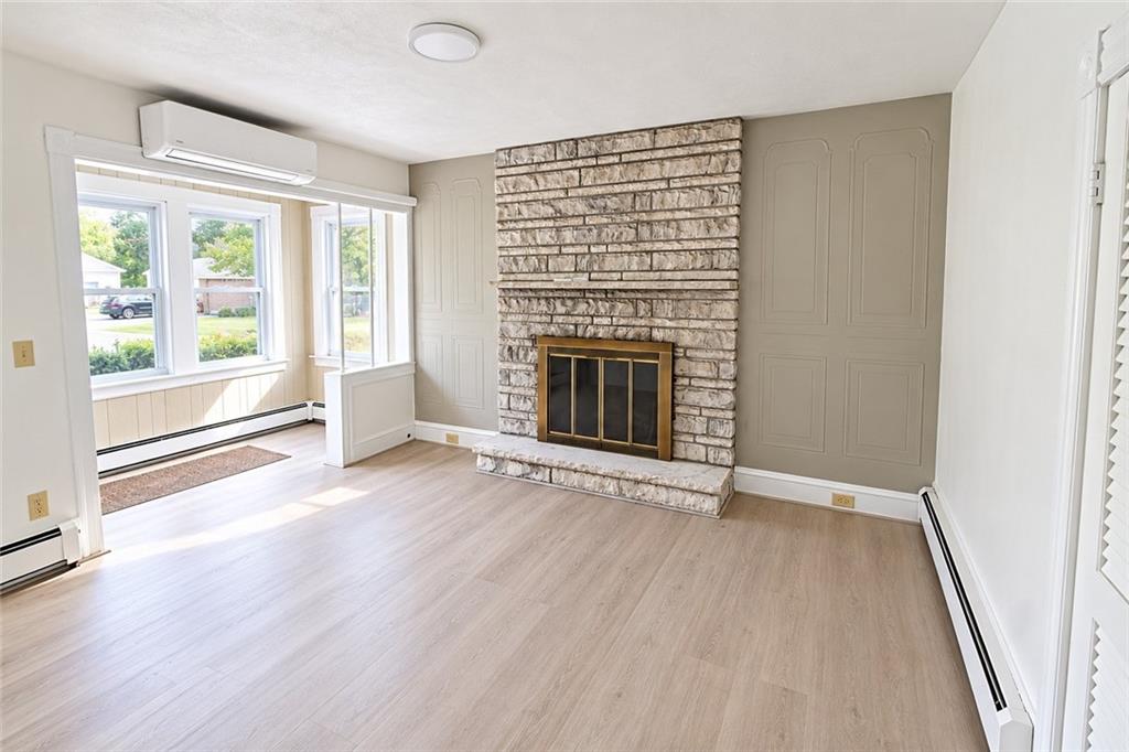 69 Emanual Street Property Photo 4