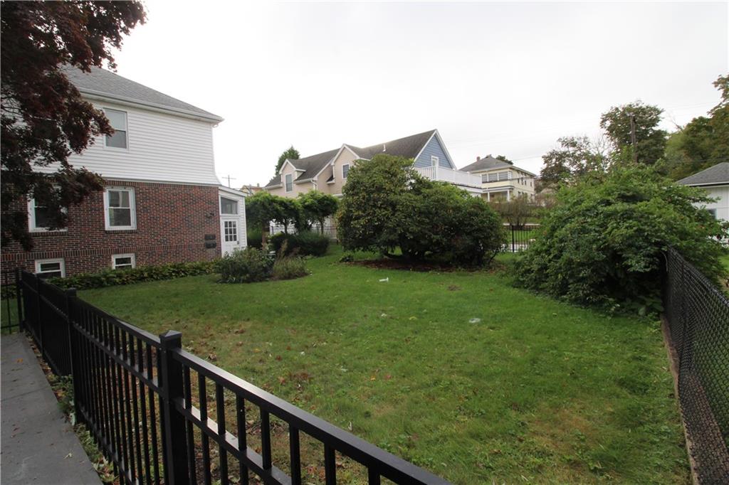 69 Emanual Street Property Photo 8