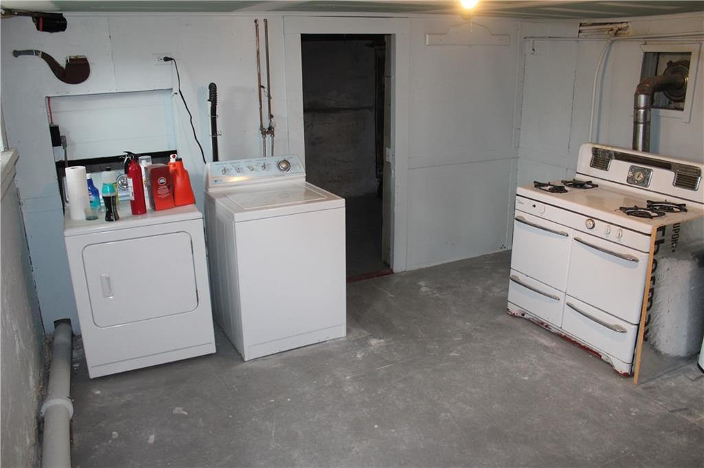 69 Emanual Street Property Photo 11