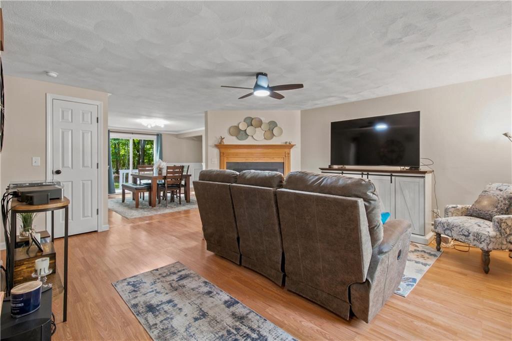 30 Eagle Run Unit B Property Photo 2