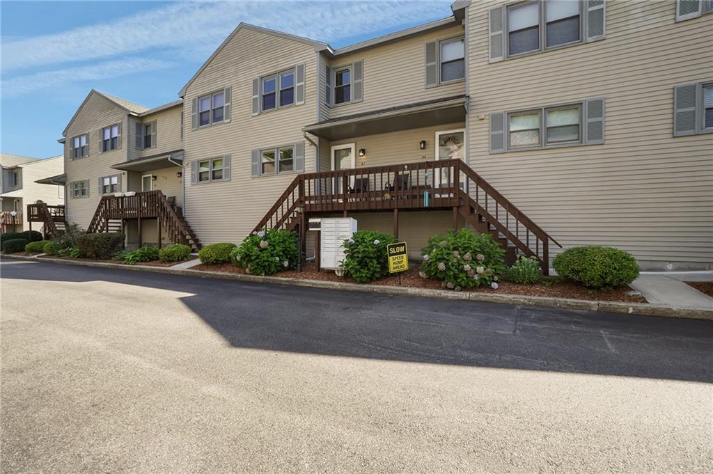 1603 Plainfield Pike Unit B7 Property Photo 1