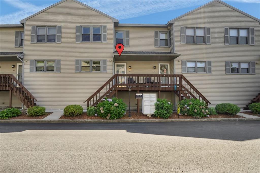 1603 Plainfield Pike Unit B7 Property Photo 2