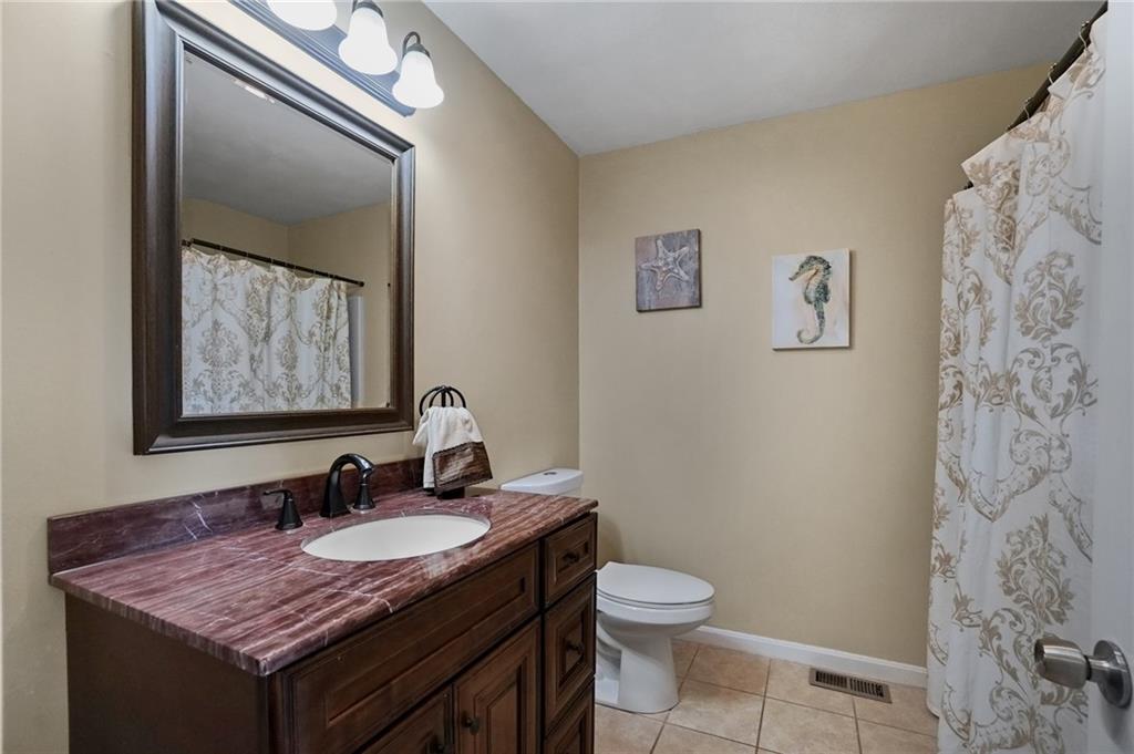 1603 Plainfield Pike Unit B7 Property Photo 22