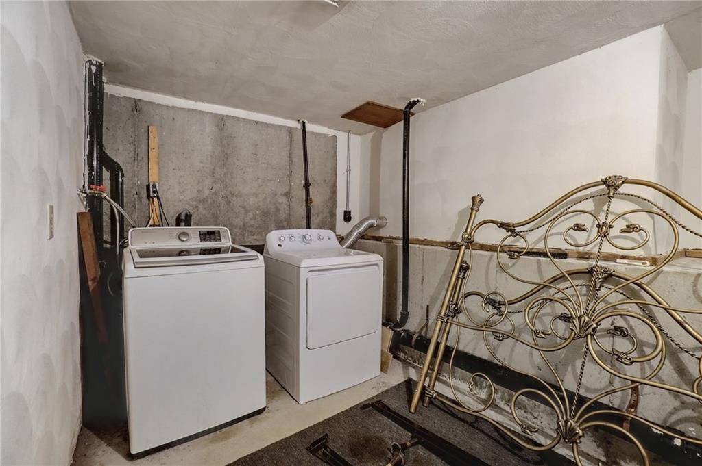 1603 Plainfield Pike Unit B7 Property Photo 25