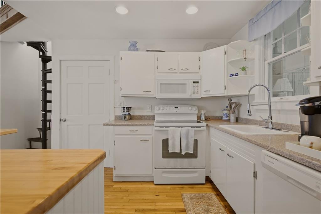 91 Easton Avenue Property Photo 10
