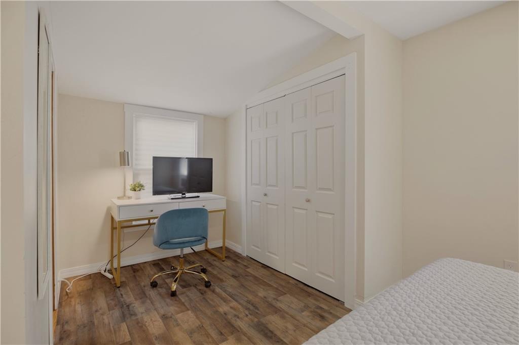 91 Easton Avenue Property Photo 16