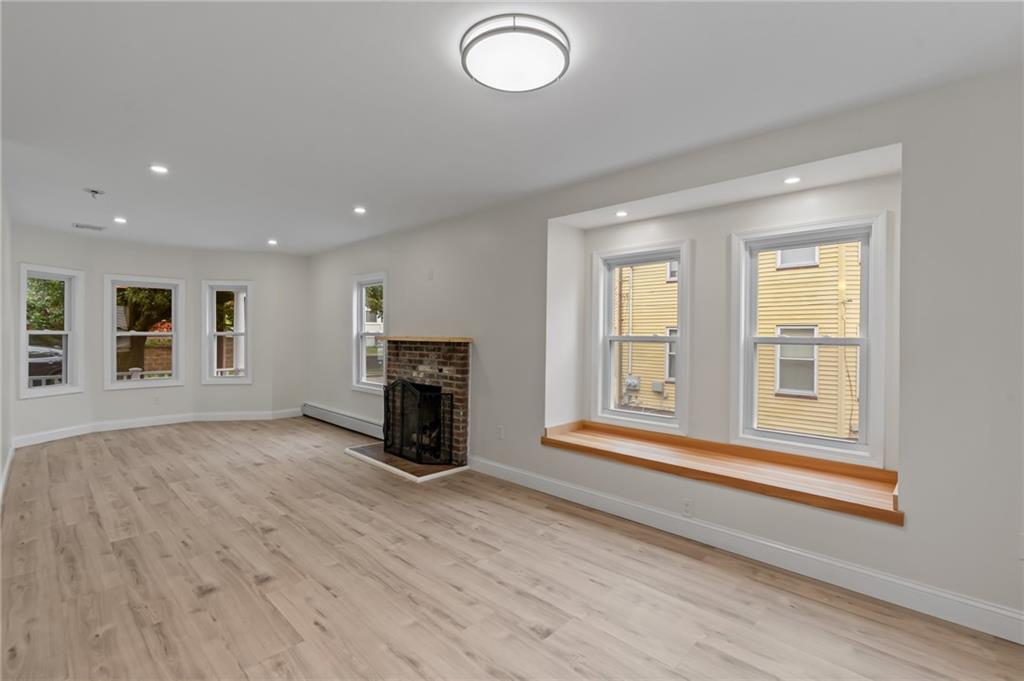 65 67 7th Street Property Photo 10