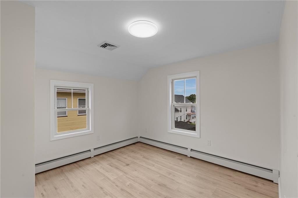65 67 7th Street Property Photo 18