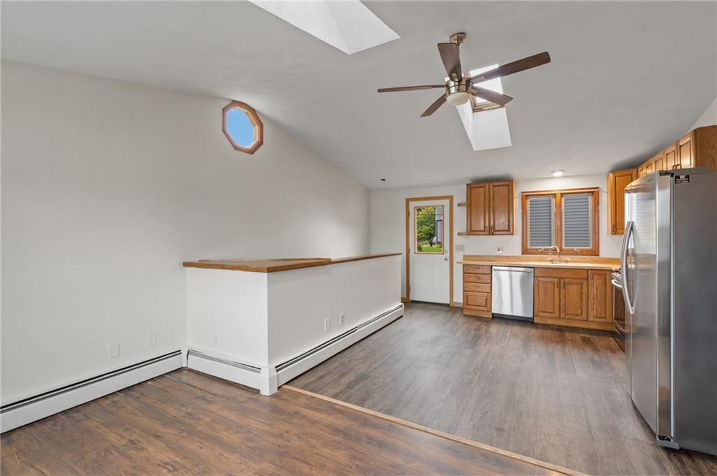 65 67 7th Street Property Photo 23