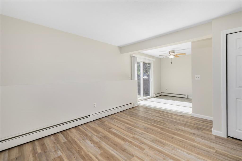 131 133 Kenyon Avenue Property Photo 17