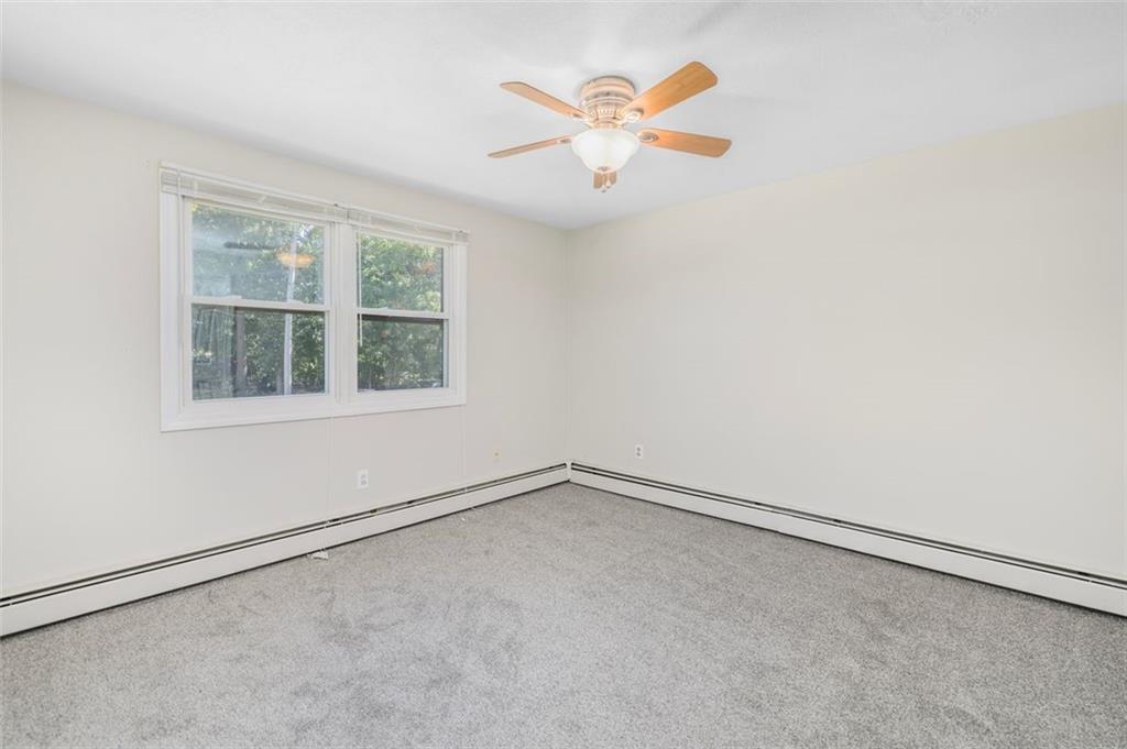 131 133 Kenyon Avenue Property Photo 21