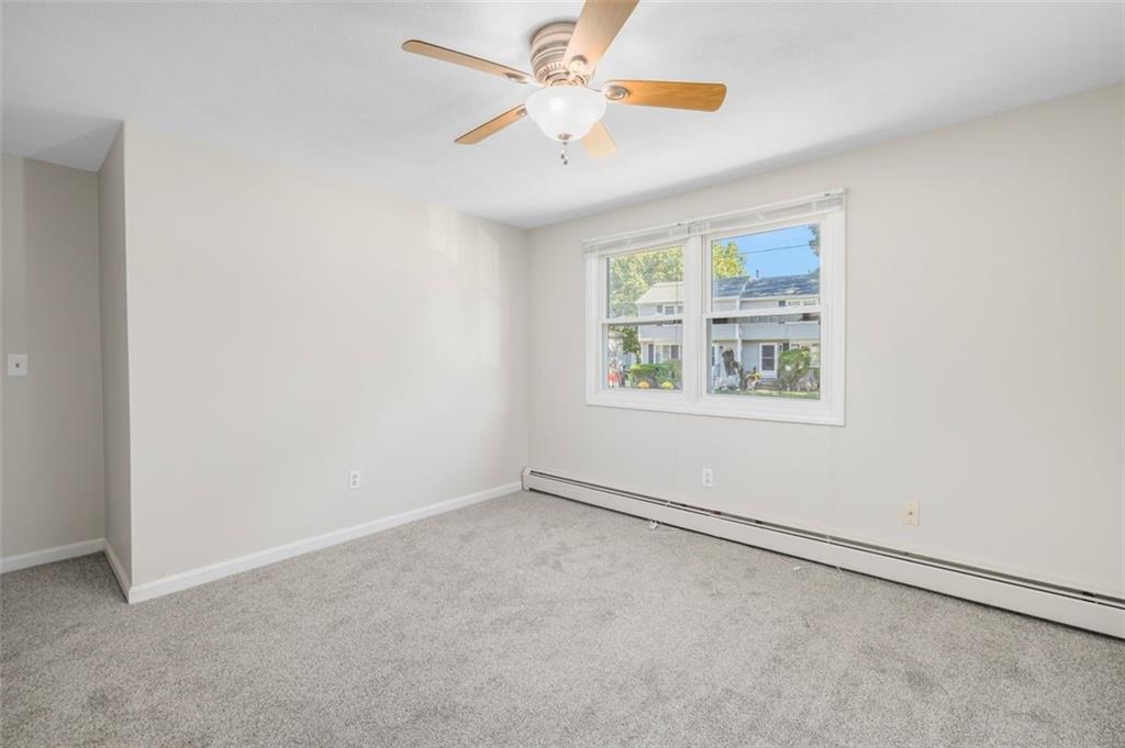 131 133 Kenyon Avenue Property Photo 22