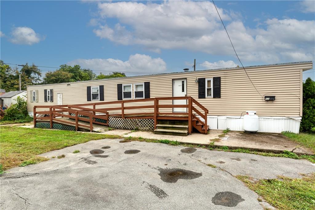 42 Alfa Drive Property Photo 2