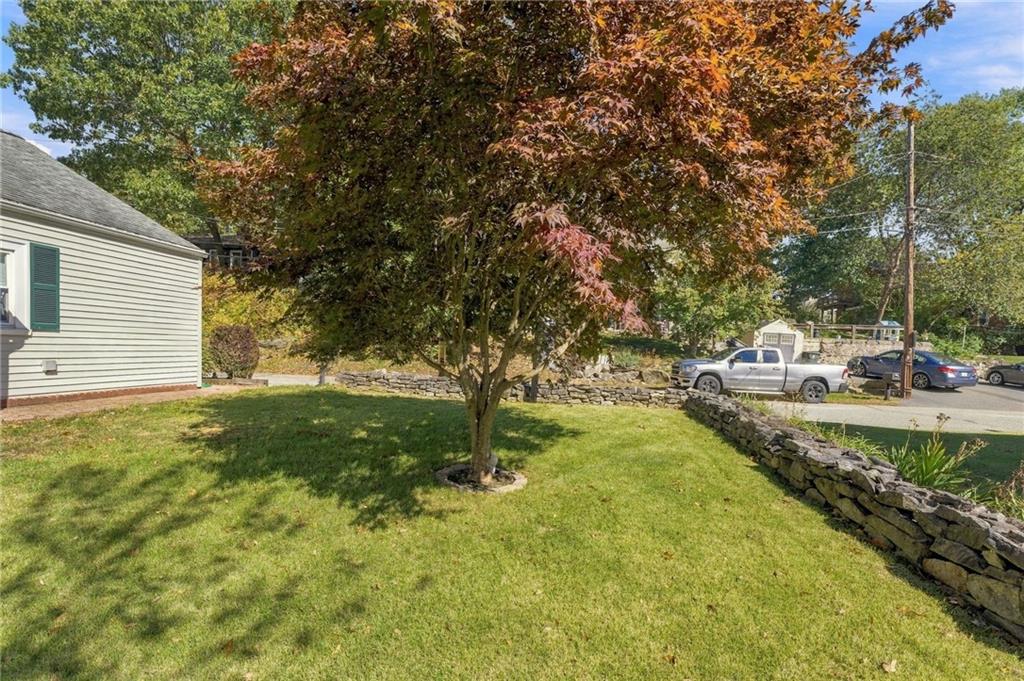 35 Spring Lane Property Photo 20