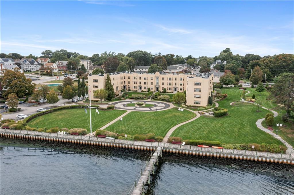 1180 Narragansett Boulevard Unit F2 Property Photo 1