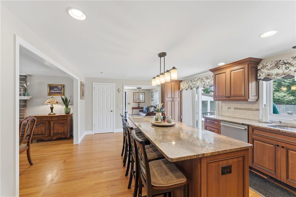 6 Setian Circle Property Photo 4