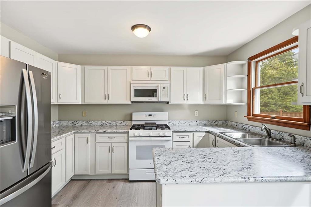 55 Lafayette Avenue Property Photo 18