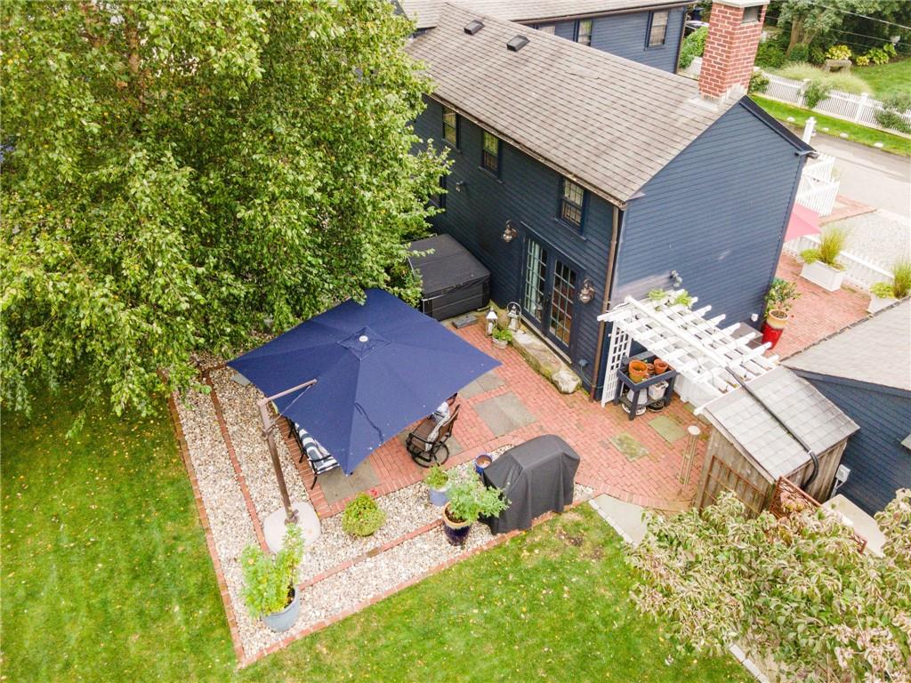 11 Fountain Street Property Photo 3