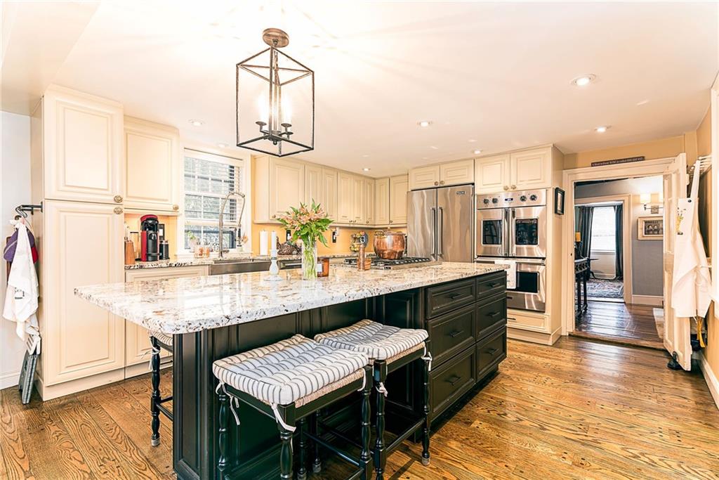 11 Fountain Street Property Photo 19