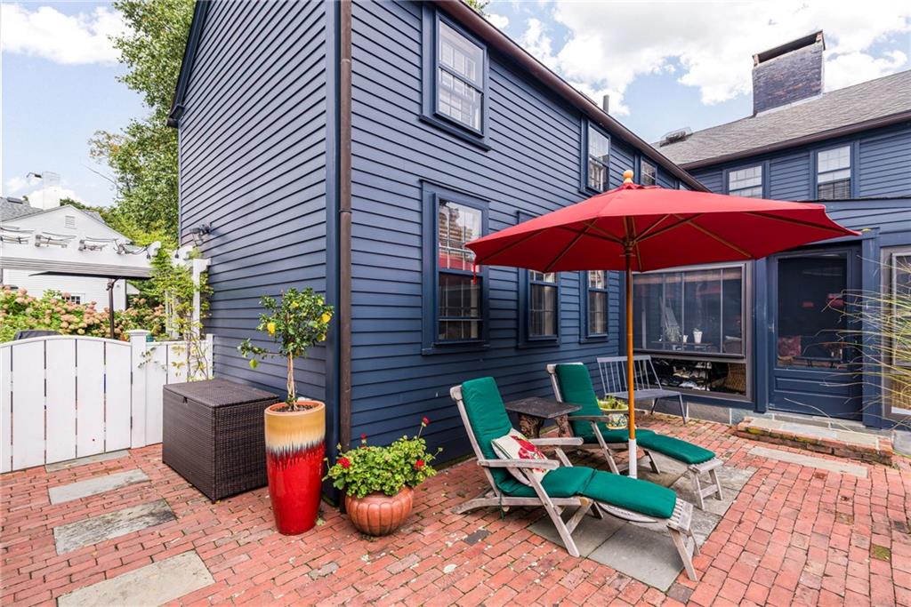 11 Fountain Street Property Photo 39