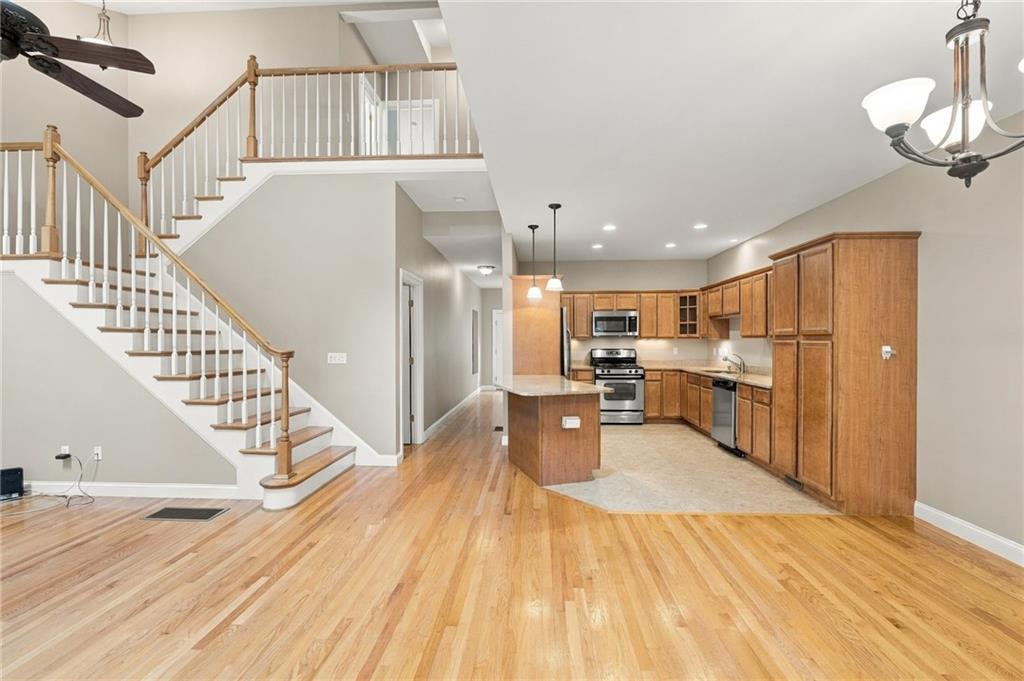 131 Fruit Hill Avenue Unit 10 Property Photo 10