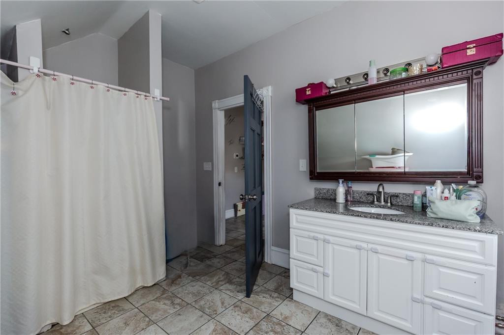81 1st Street Property Photo 23