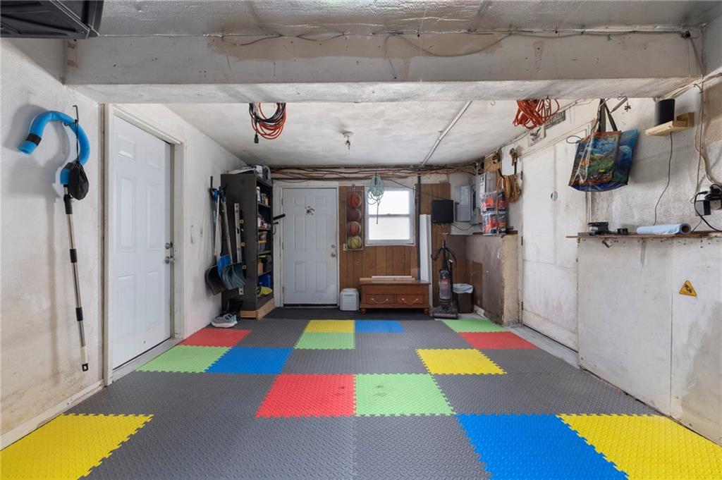 16 Aurelia Drive Property Photo 23