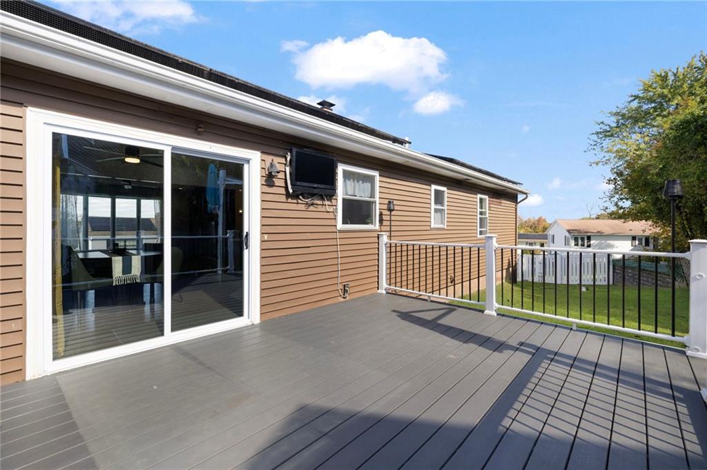 16 Aurelia Drive Property Photo 27